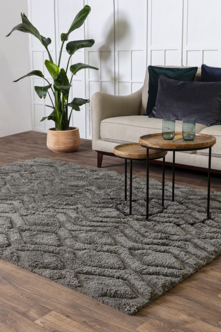 Harrison Shaggy Diamond Curved Rug - Charcoal