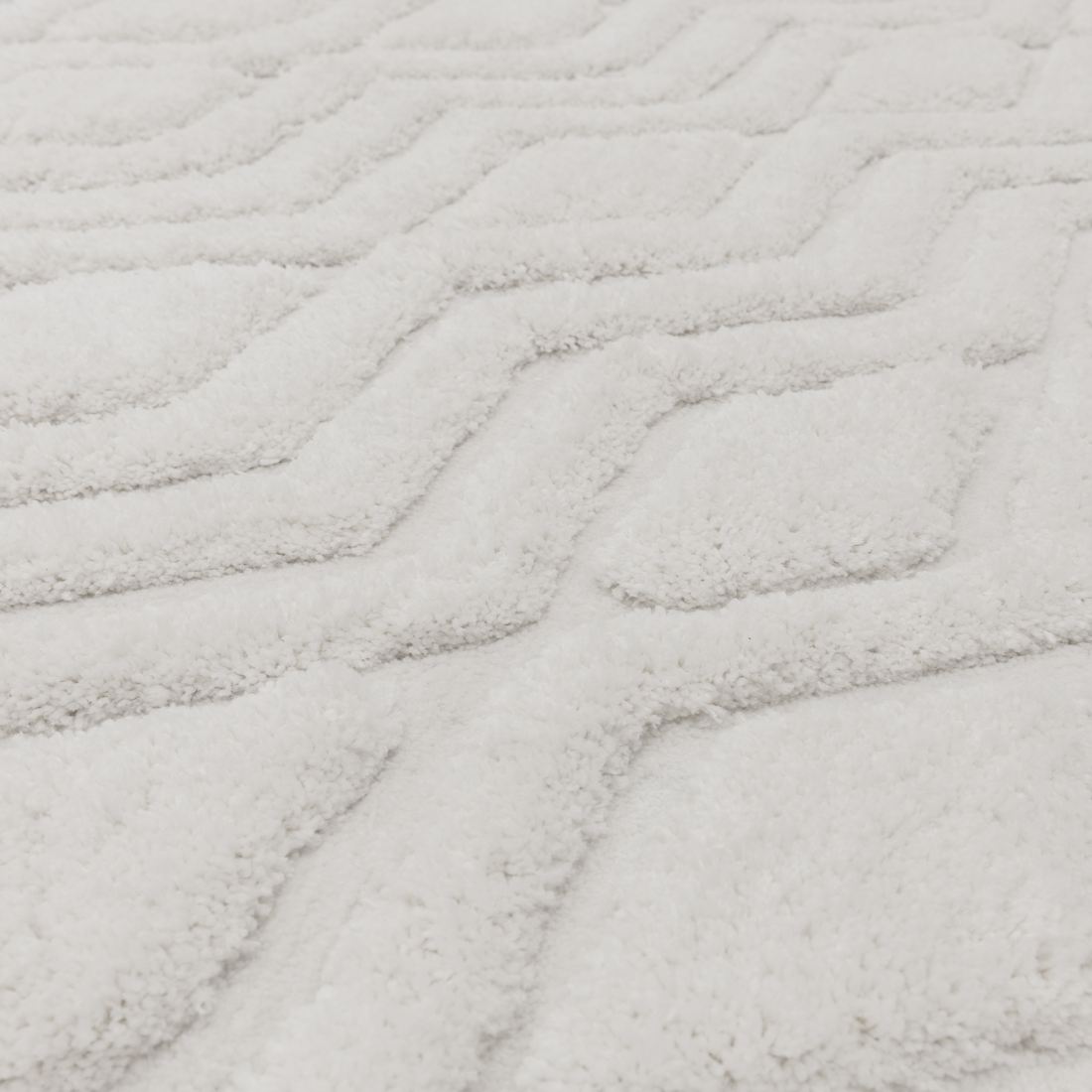 Harrison Shaggy Diamond Curved Rug - Off White