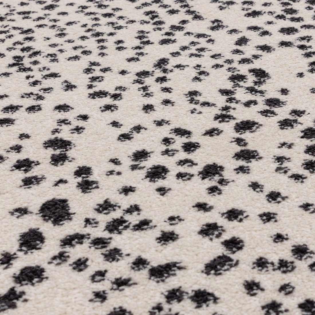 Muse Abstract Rug - MU11 Black Spotty Muse Abstract Rug - MU11 Black Spotty