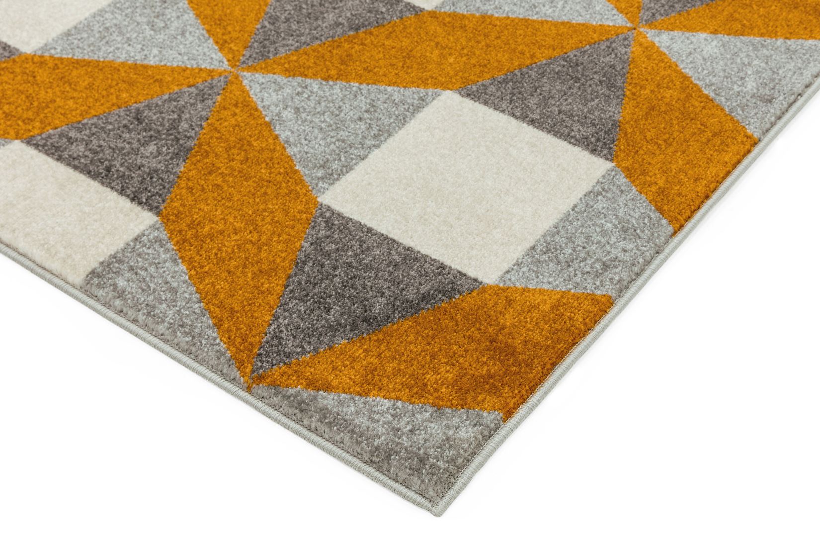 Colt Bold Geometric Rug - Fan Rust Colt Bold Geometric Rug - Fan Rust