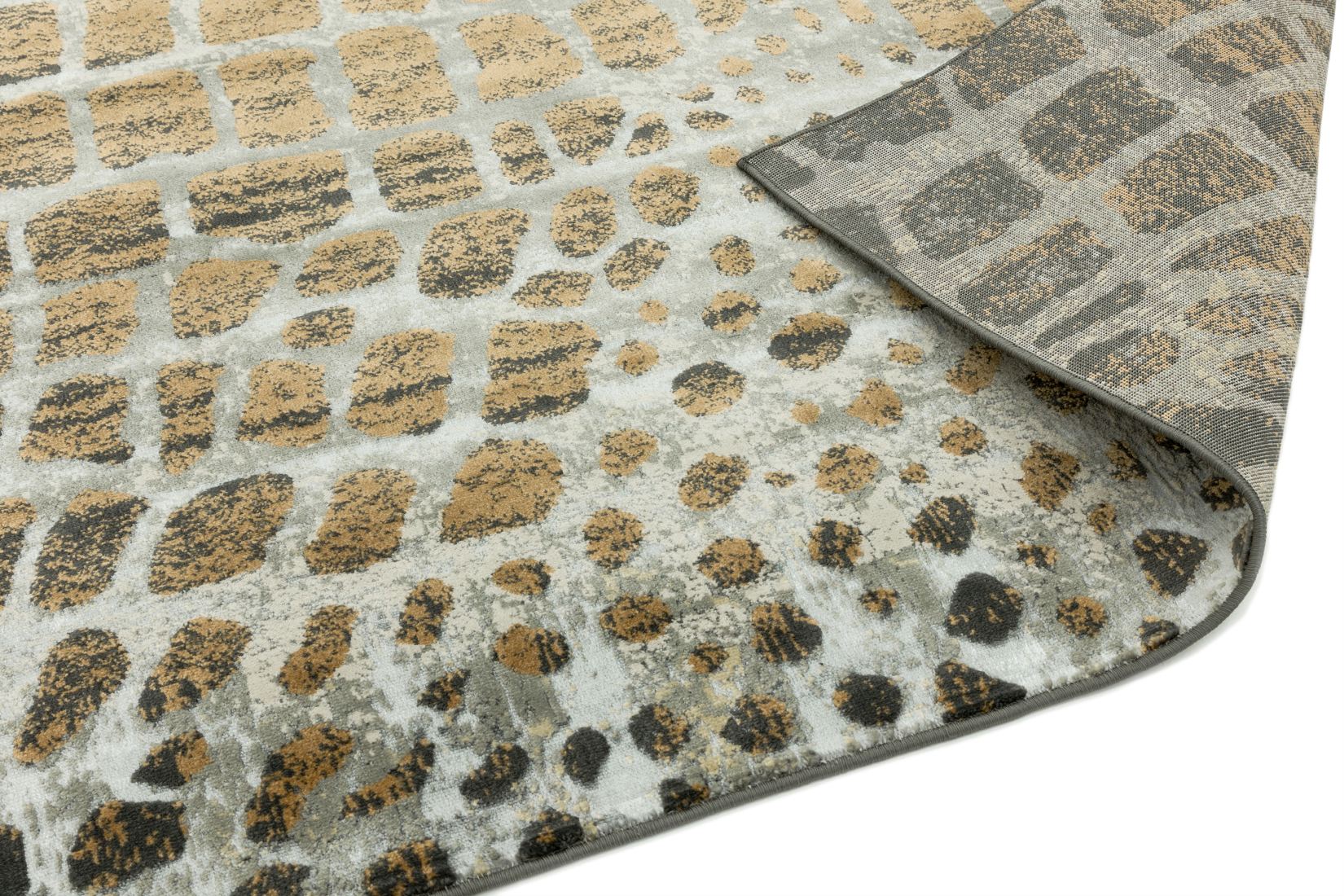 Quantum High Shine Animal Print Rug - Giraffe QU02 Quantum High Shine Animal Print Rug - Giraffe QU02