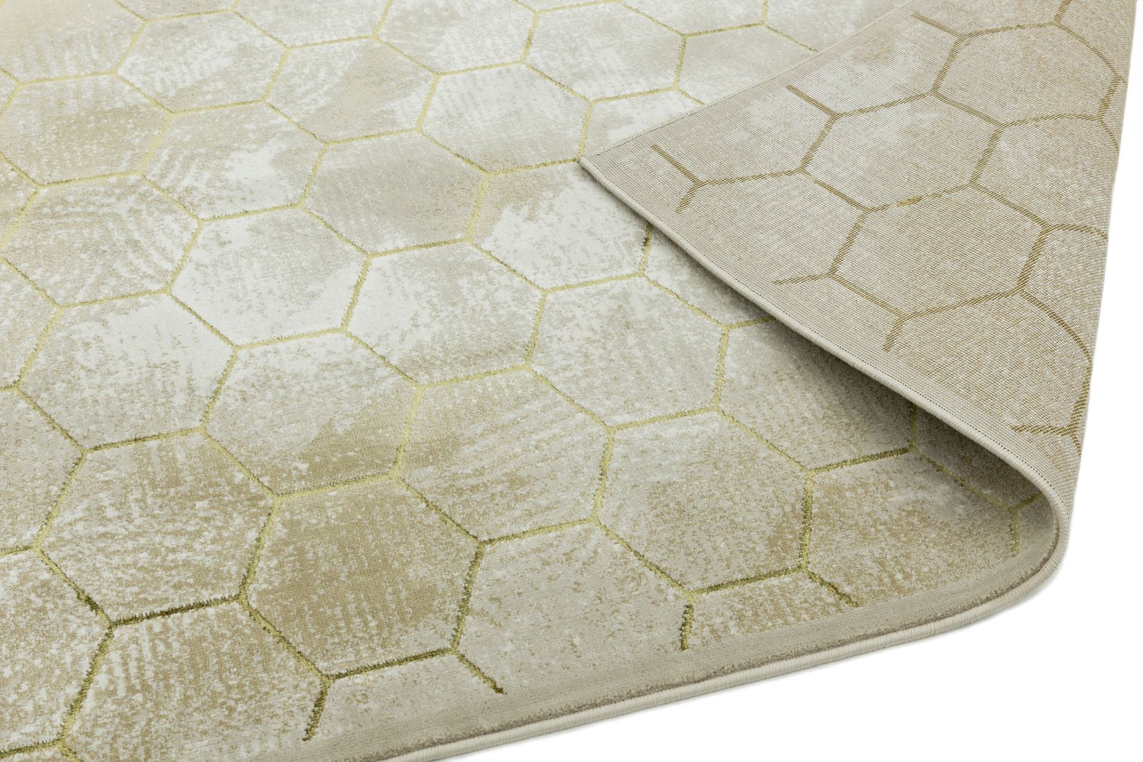 Quantum High Shine Geometric Rug - Honeycomb QU05 Quantum High Shine Geometric Rug - Honeycomb QU05