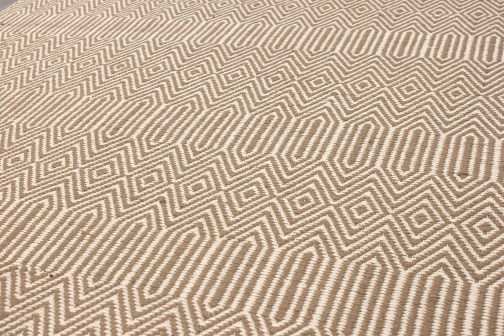 Sloan Geometric Flatweave Cotton Rug - Taupe