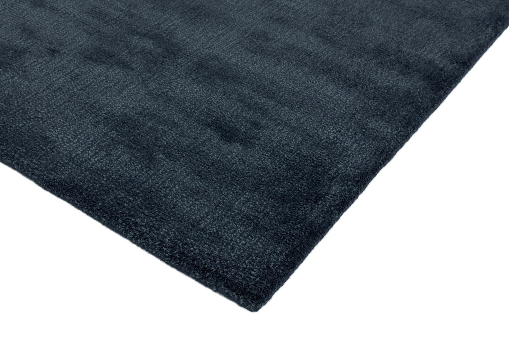Aran Luxurious Wool & Viscose Rug - Midnight Aran Luxurious Wool & Viscose Rug - Midnight