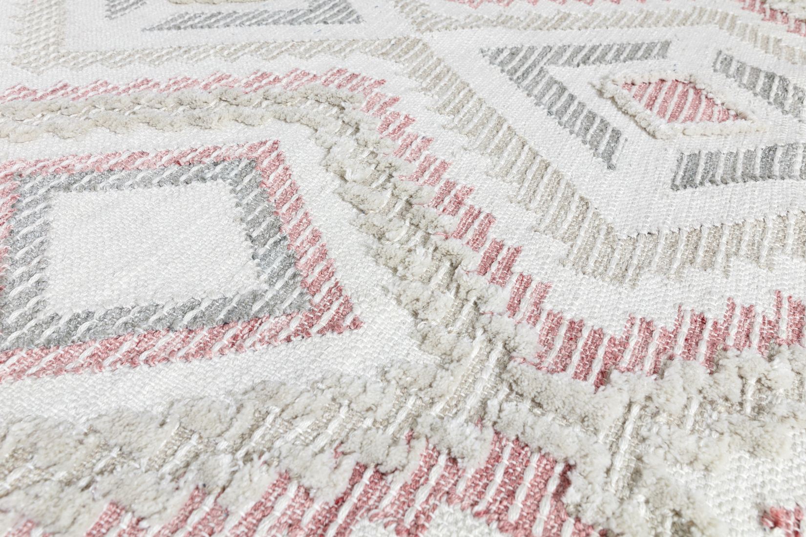 Carlton Geometric Rug - Pink