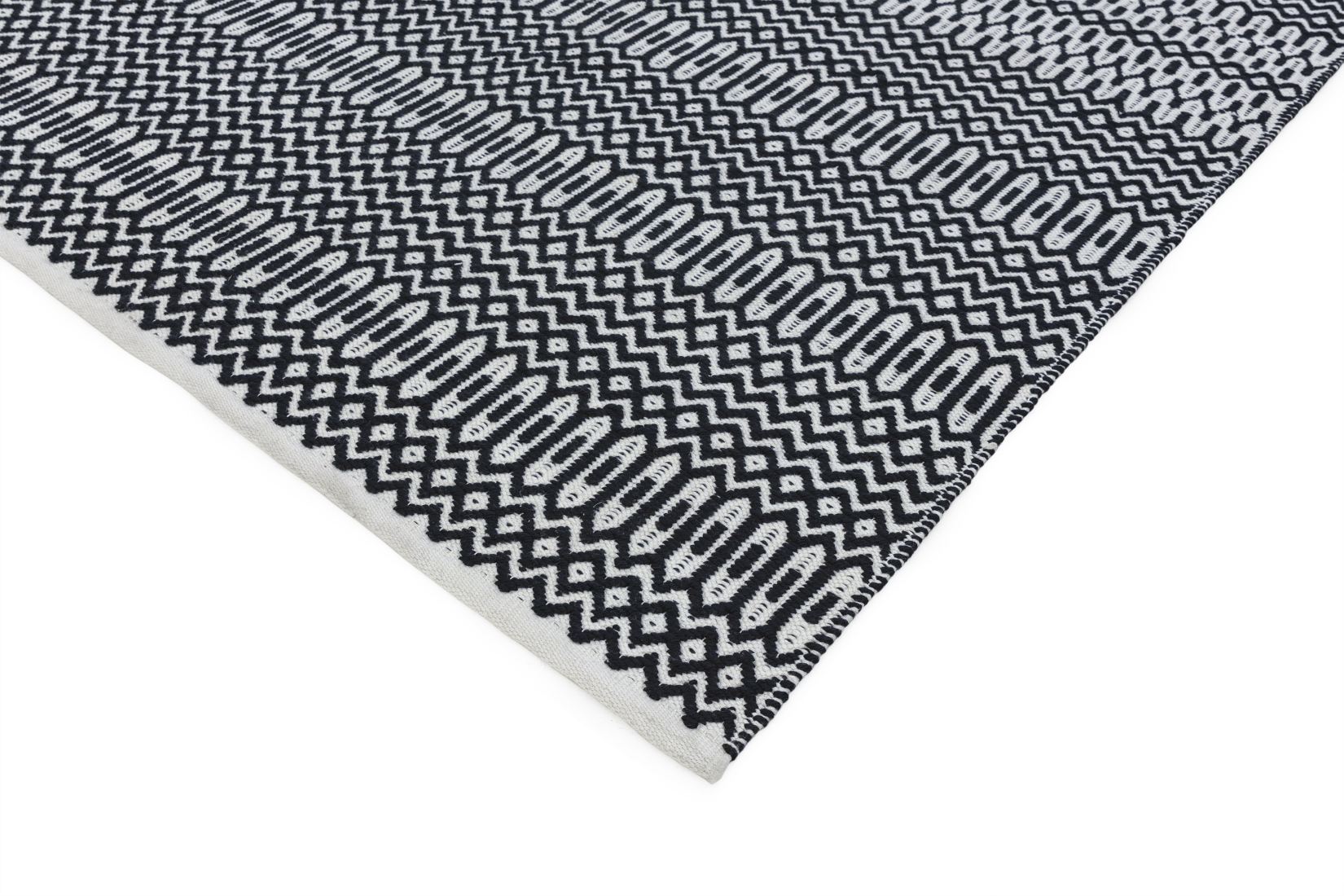 Halsey Geometric Flatweave Rug - Black