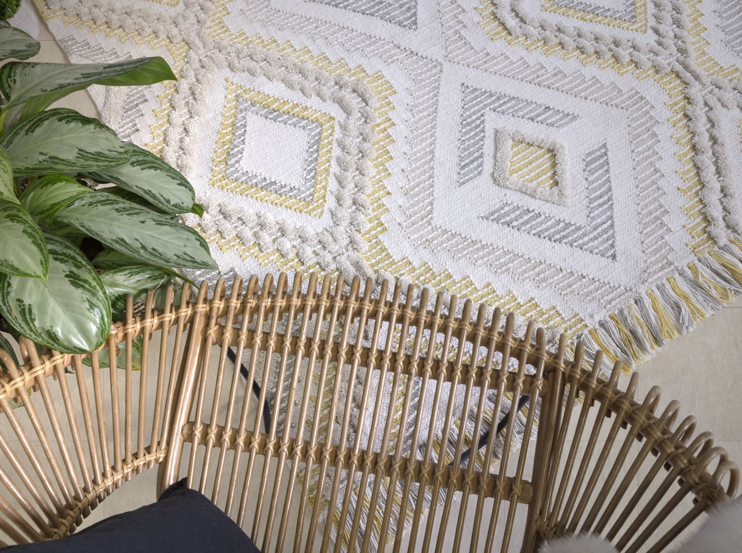 Carlton Geometric Rug - Mustard