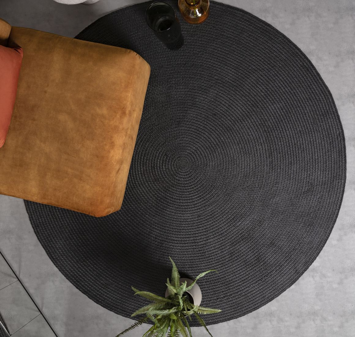 Nico XL Circle Rug - Charcoal