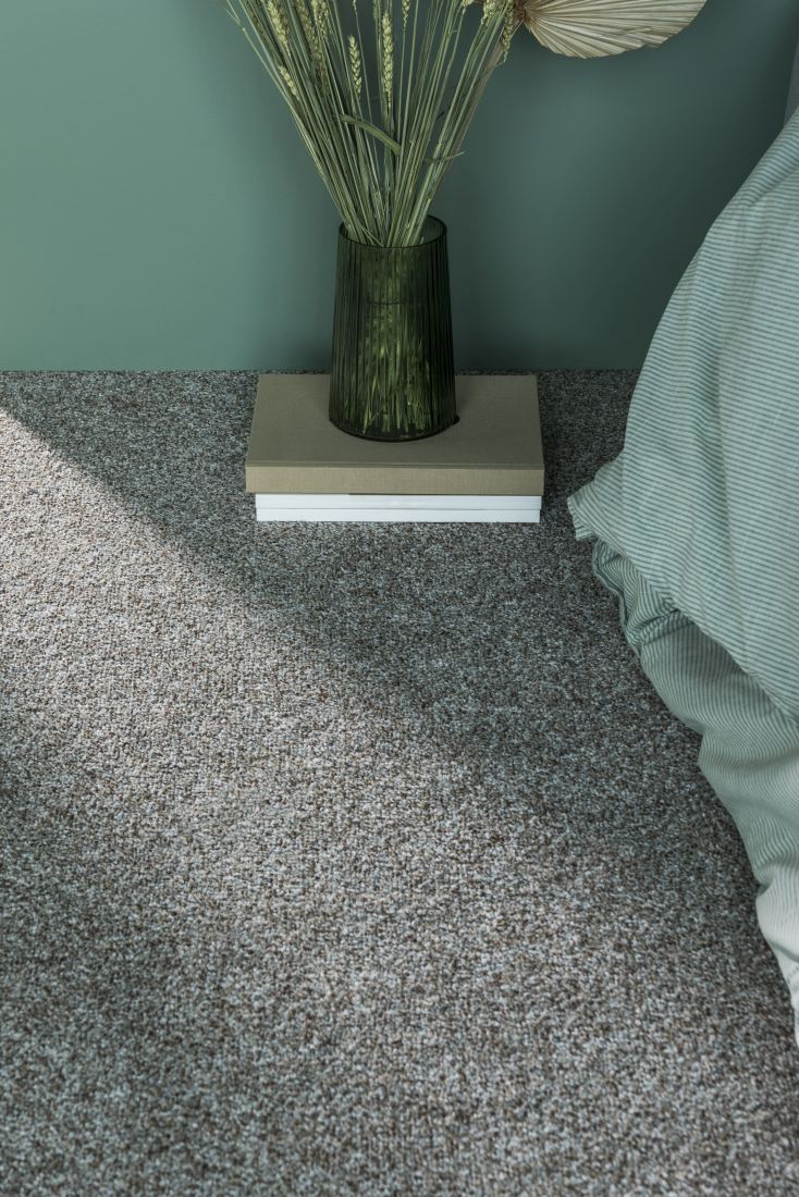 Hannover Heathers Saxony Carpet - Soft Steel 945 Hannover Heathers Saxony Carpet - Soft Steel 945