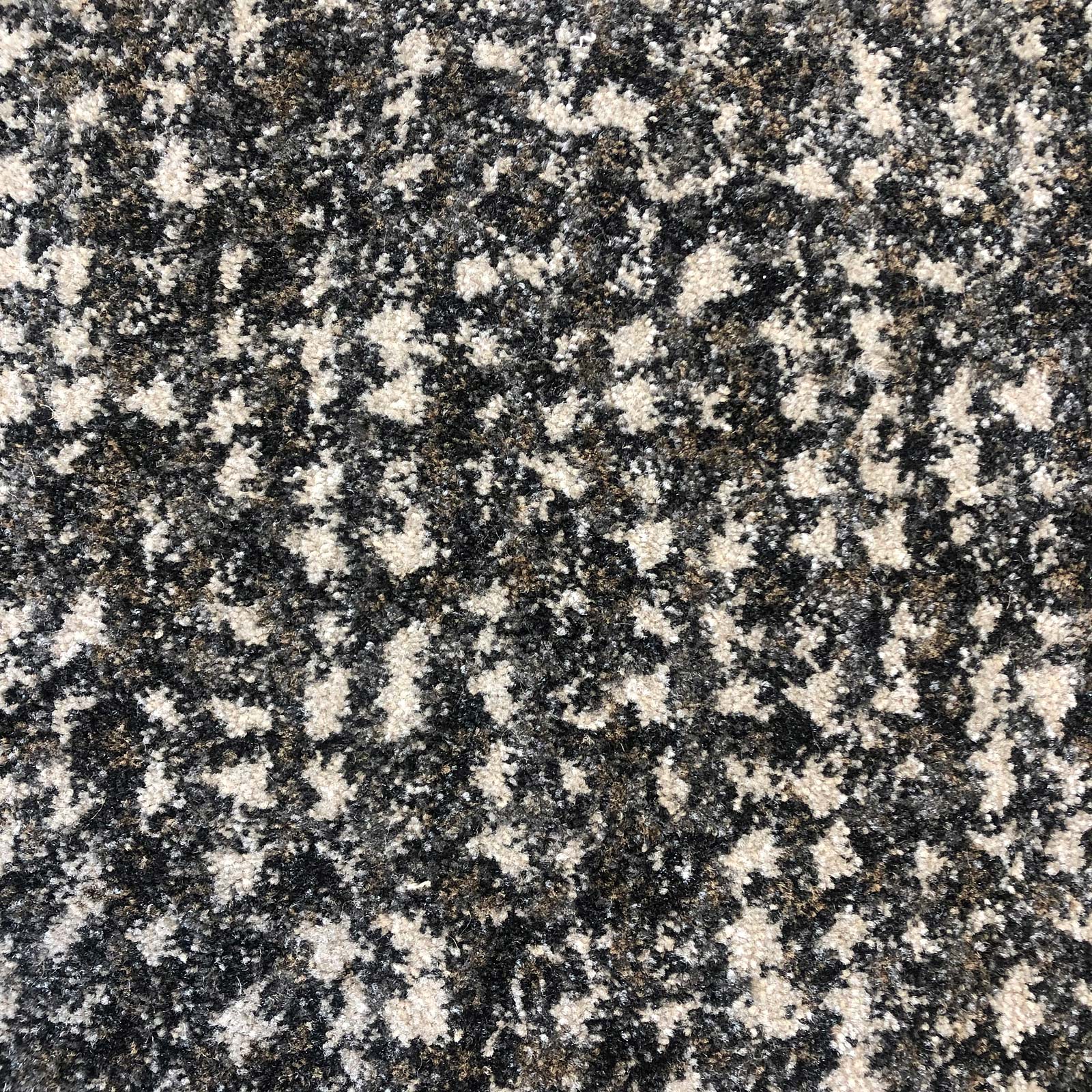 Mendoza Pattern Carpet - Oakwood 147
