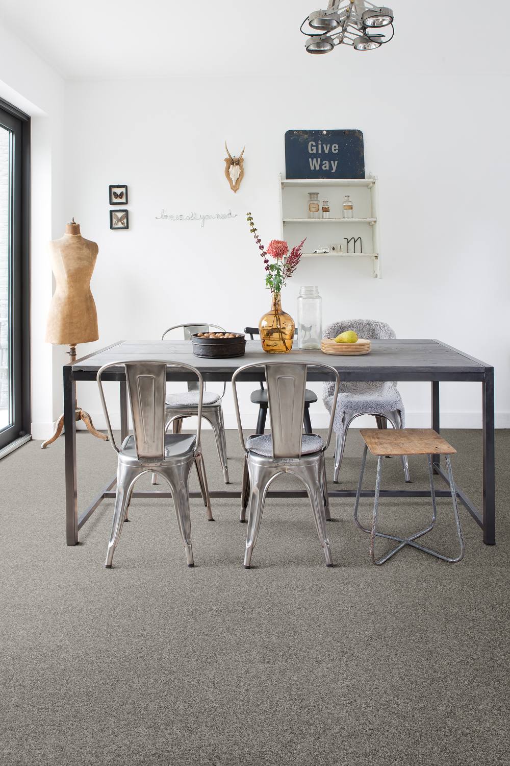 Lisbon Heathers Supreme Saxony Carpet - 94 Duante Lisbon Heathers Supreme Saxony Carpet - 94 Duante