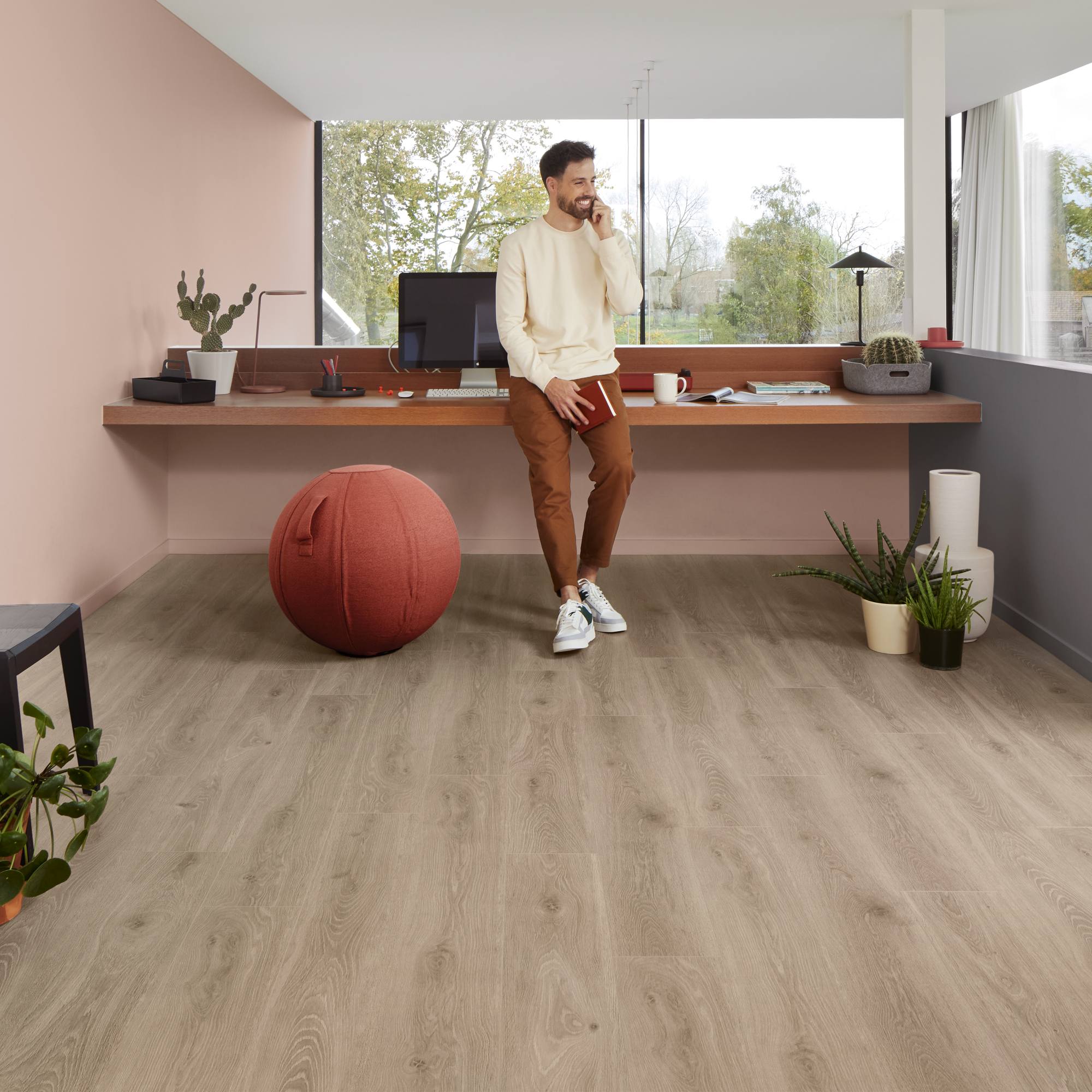 Ocean+ Bloom Light Brown