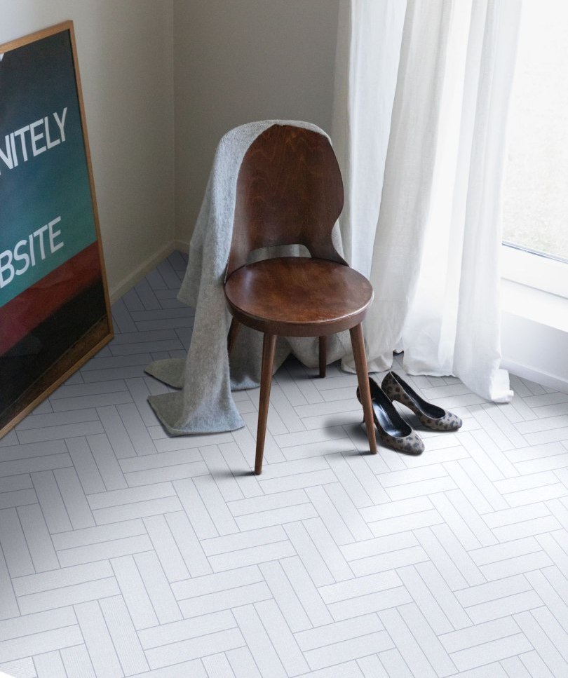 Mammoth Vinyl - White Tile M1503 Mammoth Vinyl - White Tile M1503