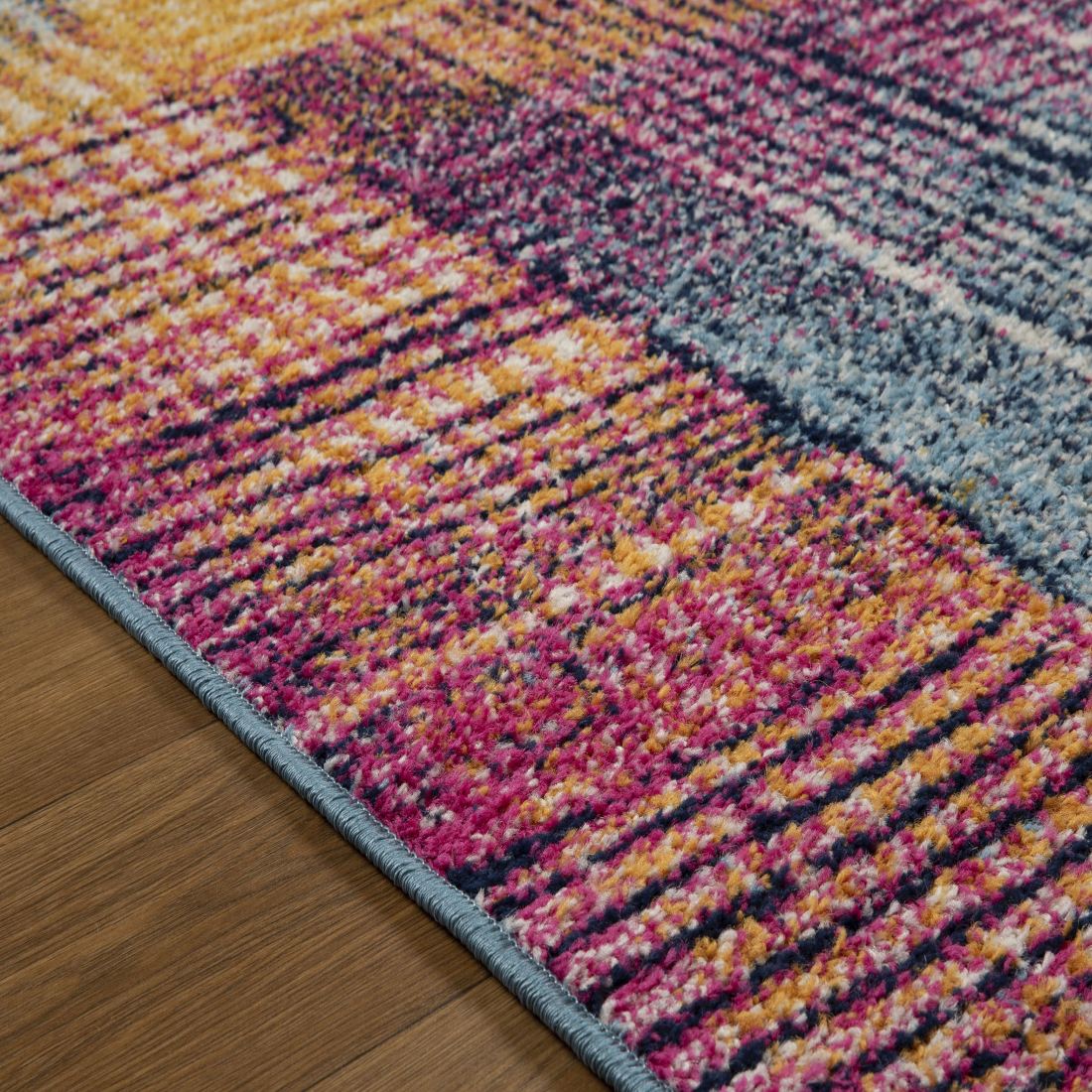 Gilbert Geometric Rug - 45P