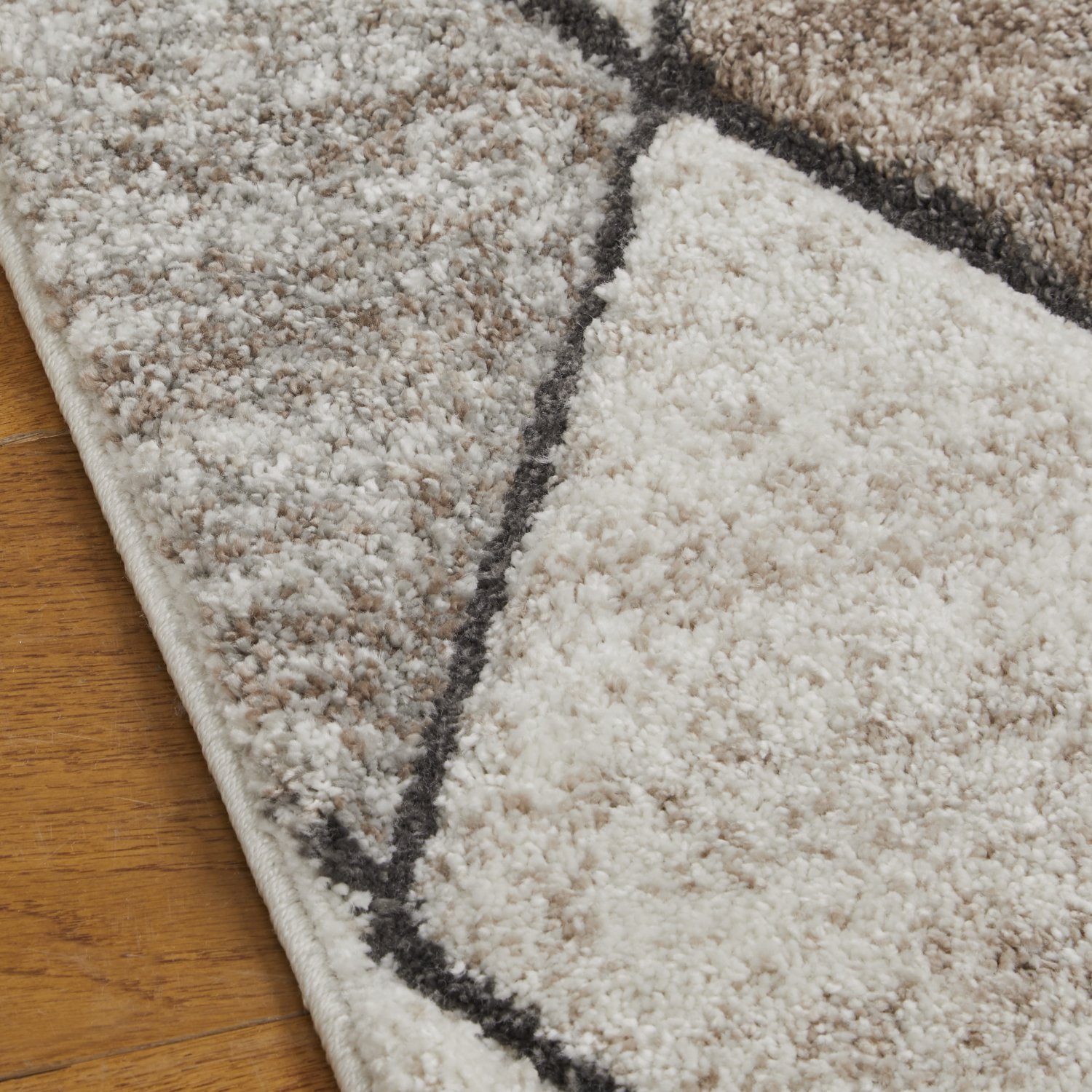 Gio Geometric Rug - 4928A Grey Gio Geometric Rug - 4928A Grey