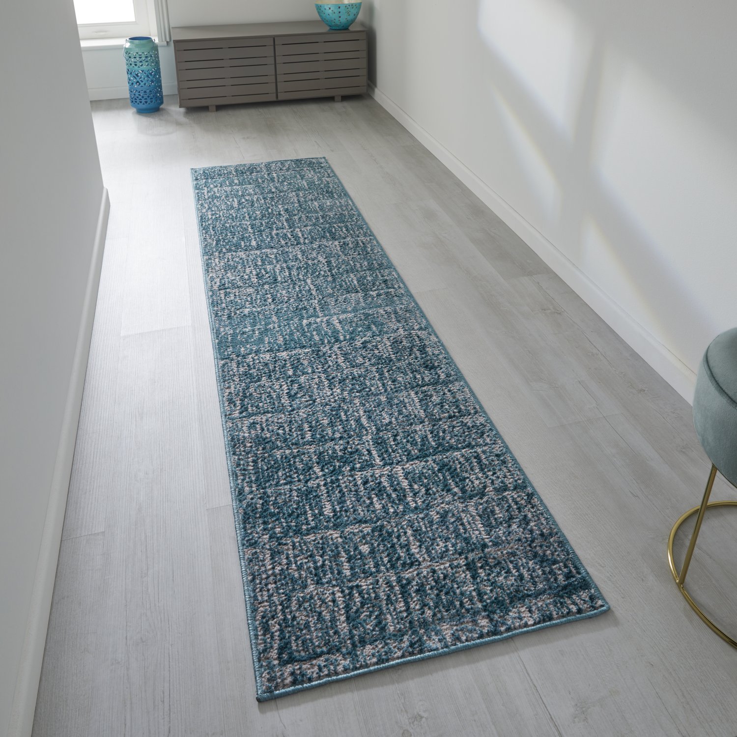 Manhattan Modern Runner - 709B Blue Manhattan Modern Runner - 709B Blue