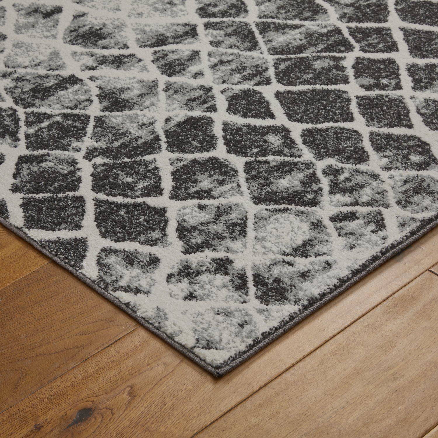Sanford Distressed Runner - 5563H Grey Black Sanford Distressed Runner - 5563H Grey Black