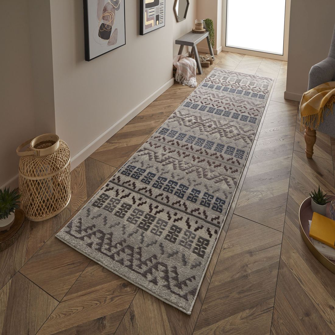 Vinci Ethnic Rug - 130X Vinci Ethnic Rug - 130X
