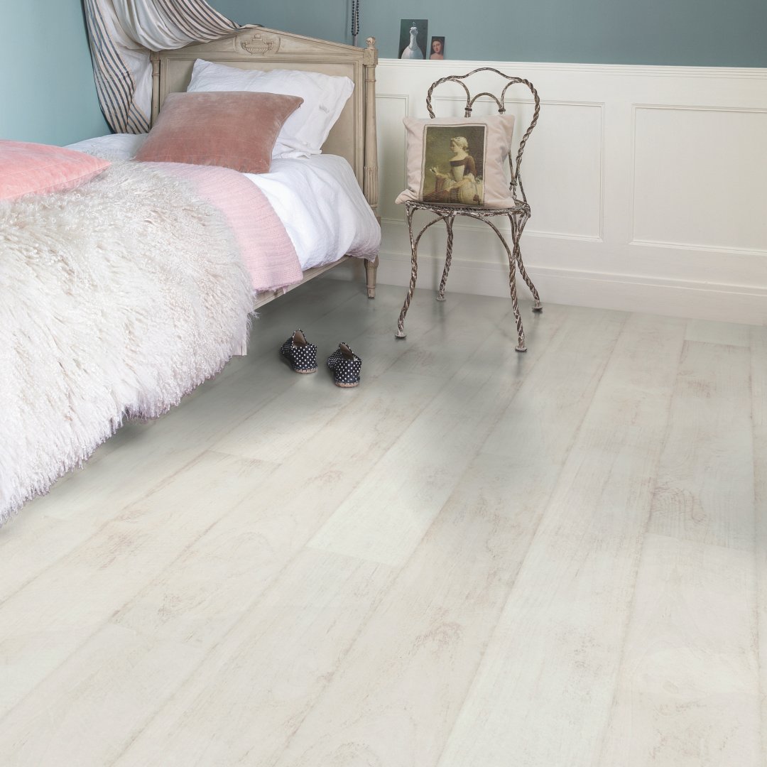 Classic Bleached White Teak Classic Bleached White Teak