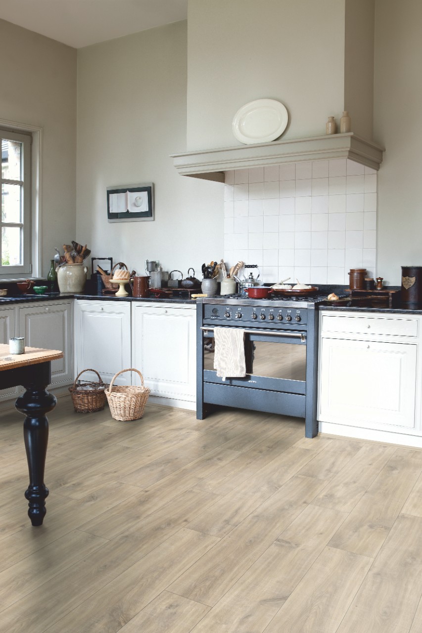 Classic Havanna oak natural with saw cuts Classic Havanna oak natural with saw cuts