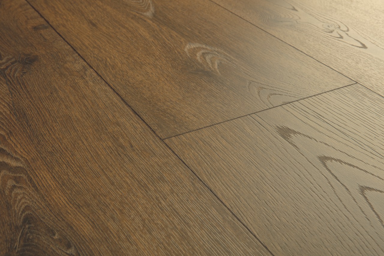 Classic Cocoa brown oak