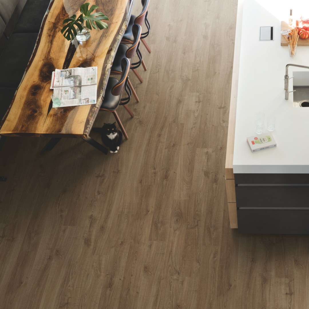 Eligna Newcastle Oak - Brown Eligna Newcastle Oak - Brown
