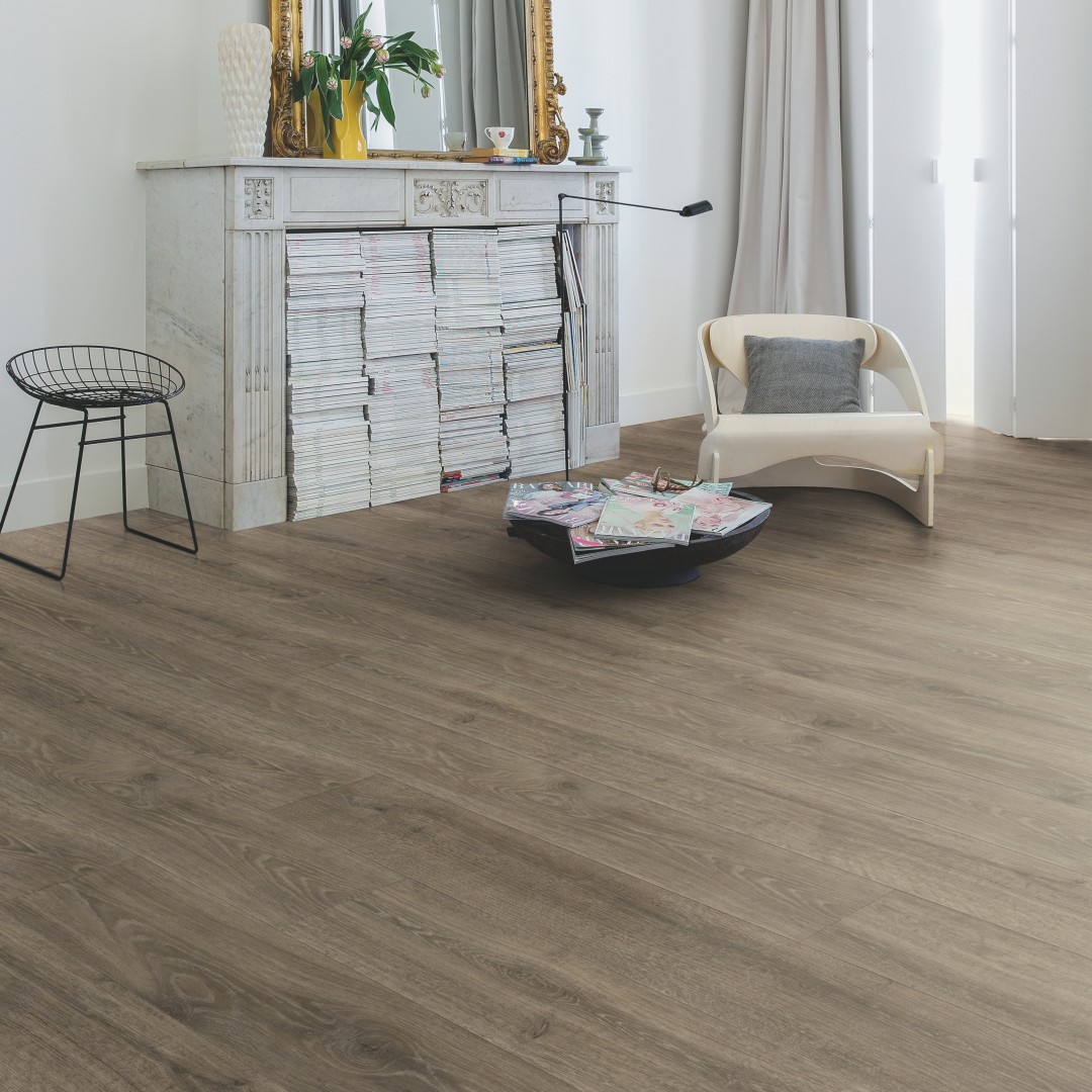Majestic Woodland Oak - Brown Majestic Woodland Oak - Brown