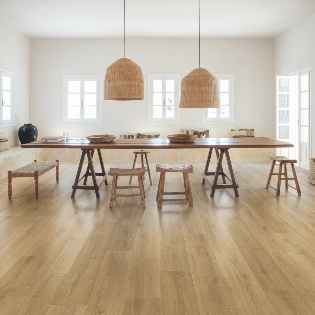 Capture Brushed Oak - Warm Natural Capture Brushed Oak - Warm Natural