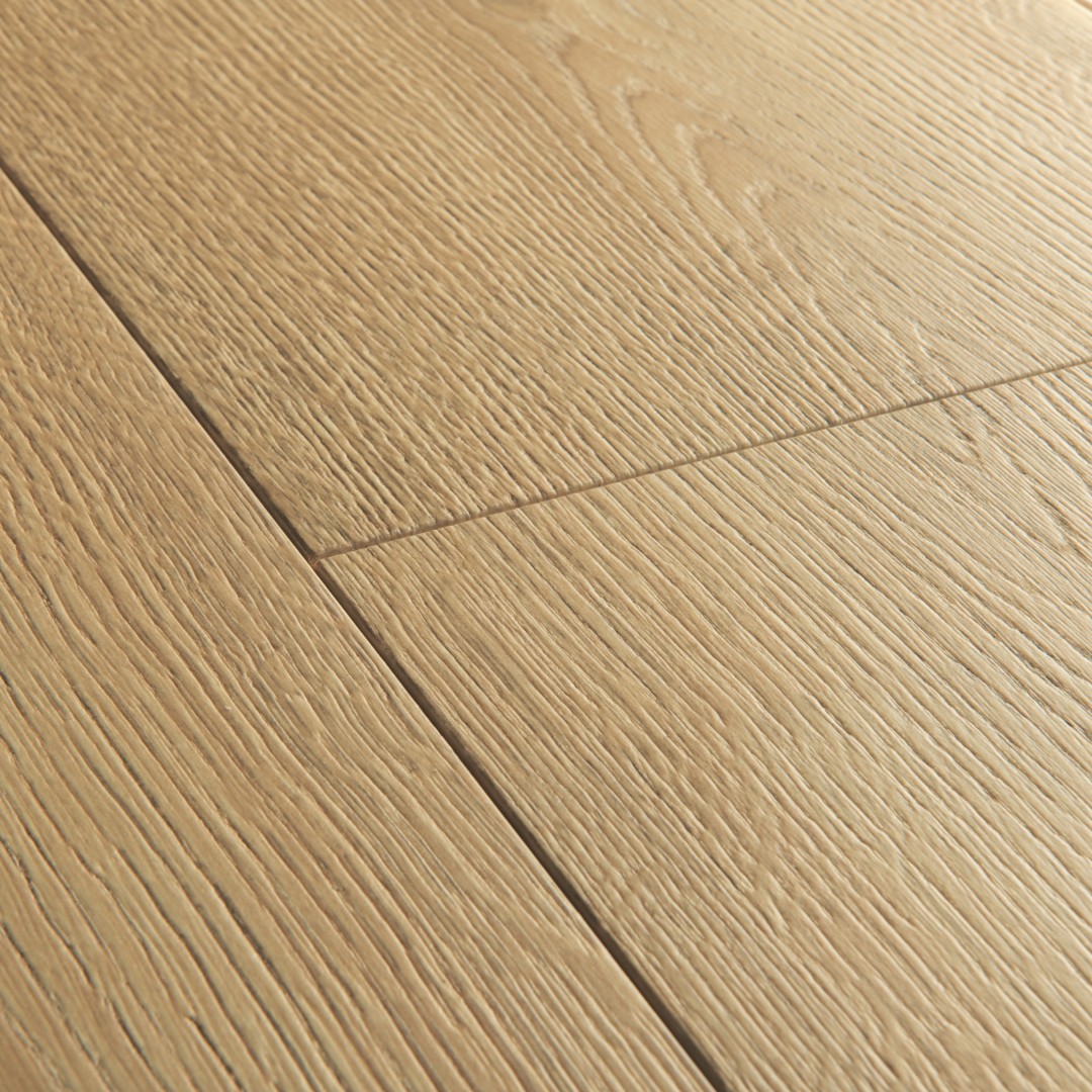 Capture Brushed Oak - Warm Natural Capture Brushed Oak - Warm Natural