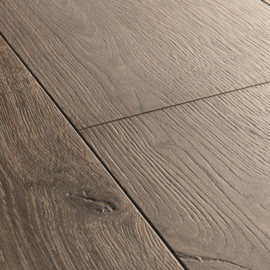 Capture Brushed Oak - Brown