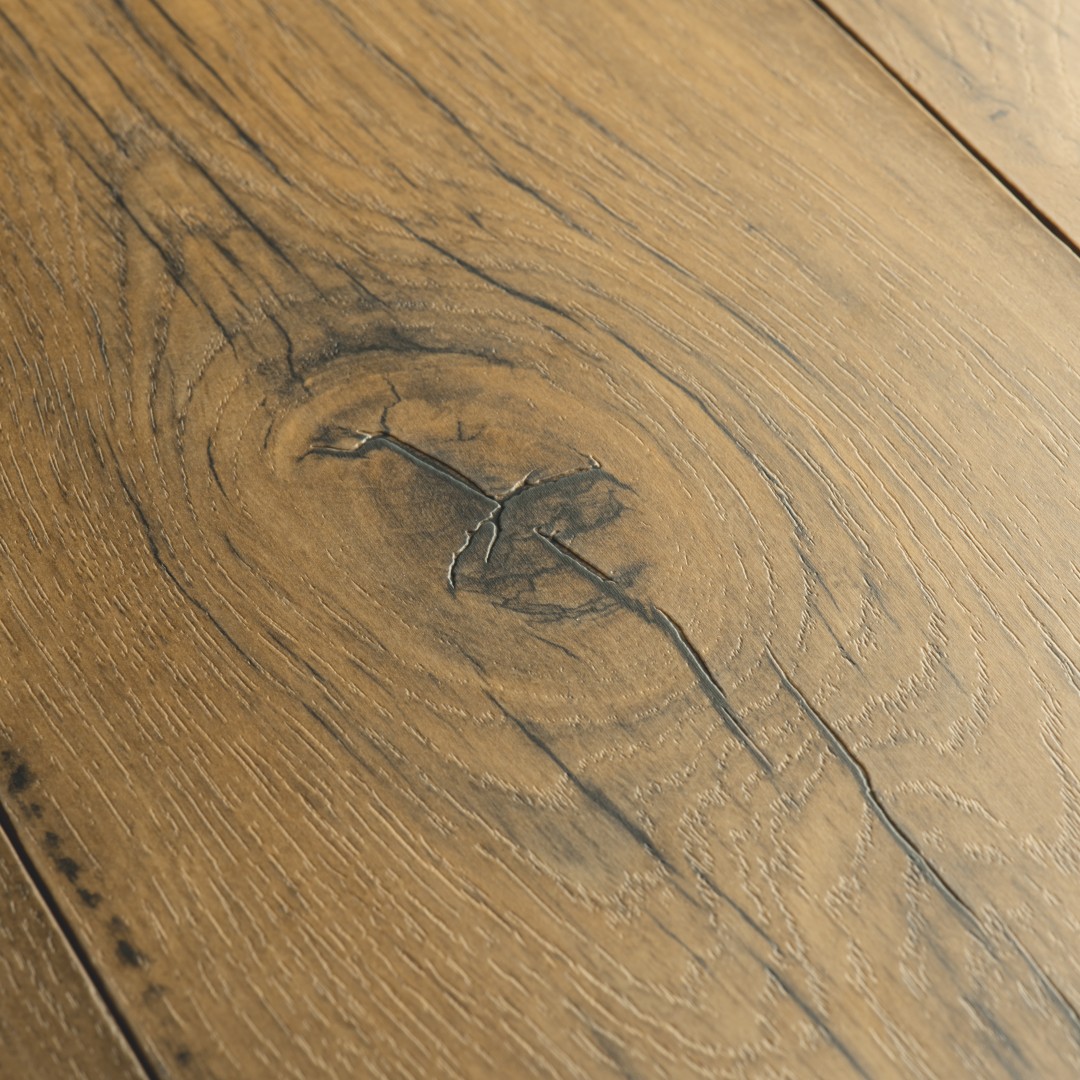 Signature Cracked Oak - Natural Signature Cracked Oak - Natural