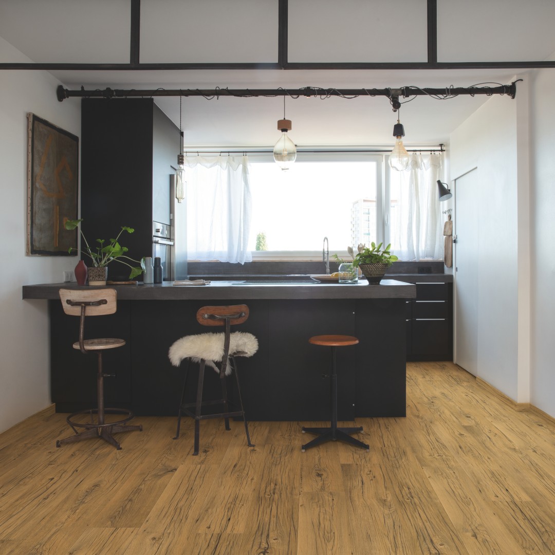Signature Cracked Oak - Natural Signature Cracked Oak - Natural