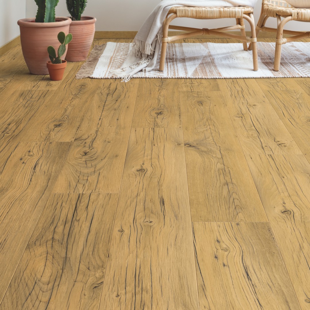 Signature Cracked Oak - Natural Signature Cracked Oak - Natural