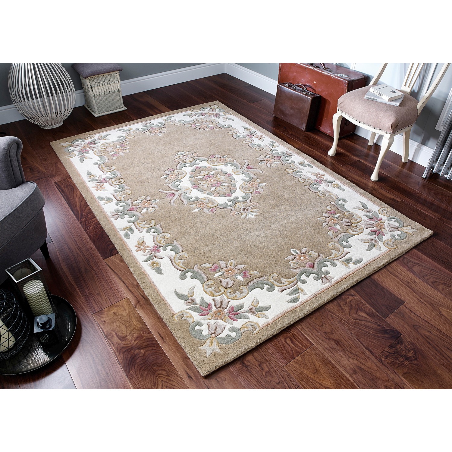 Royal Traditional Rug - Beige