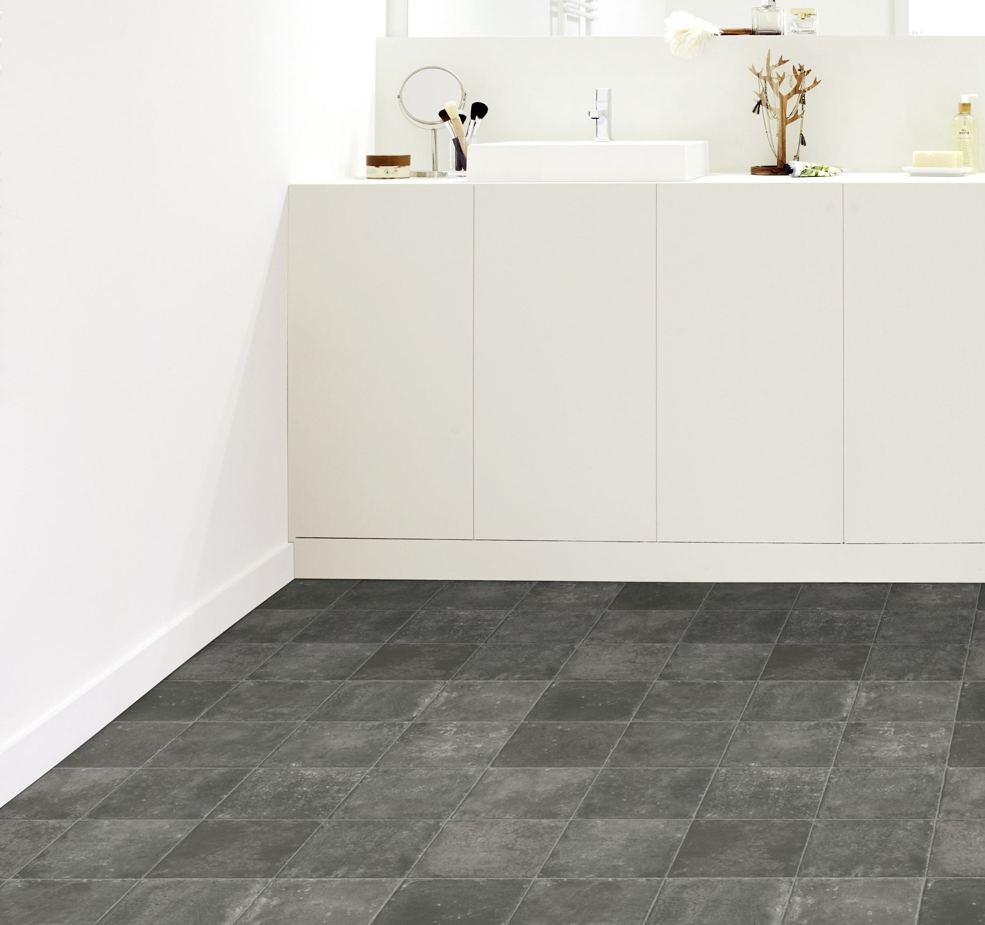 Elegance Tiled Vinyl - Traditional Stone Black Elegance Tiled Vinyl - Traditional Stone Black