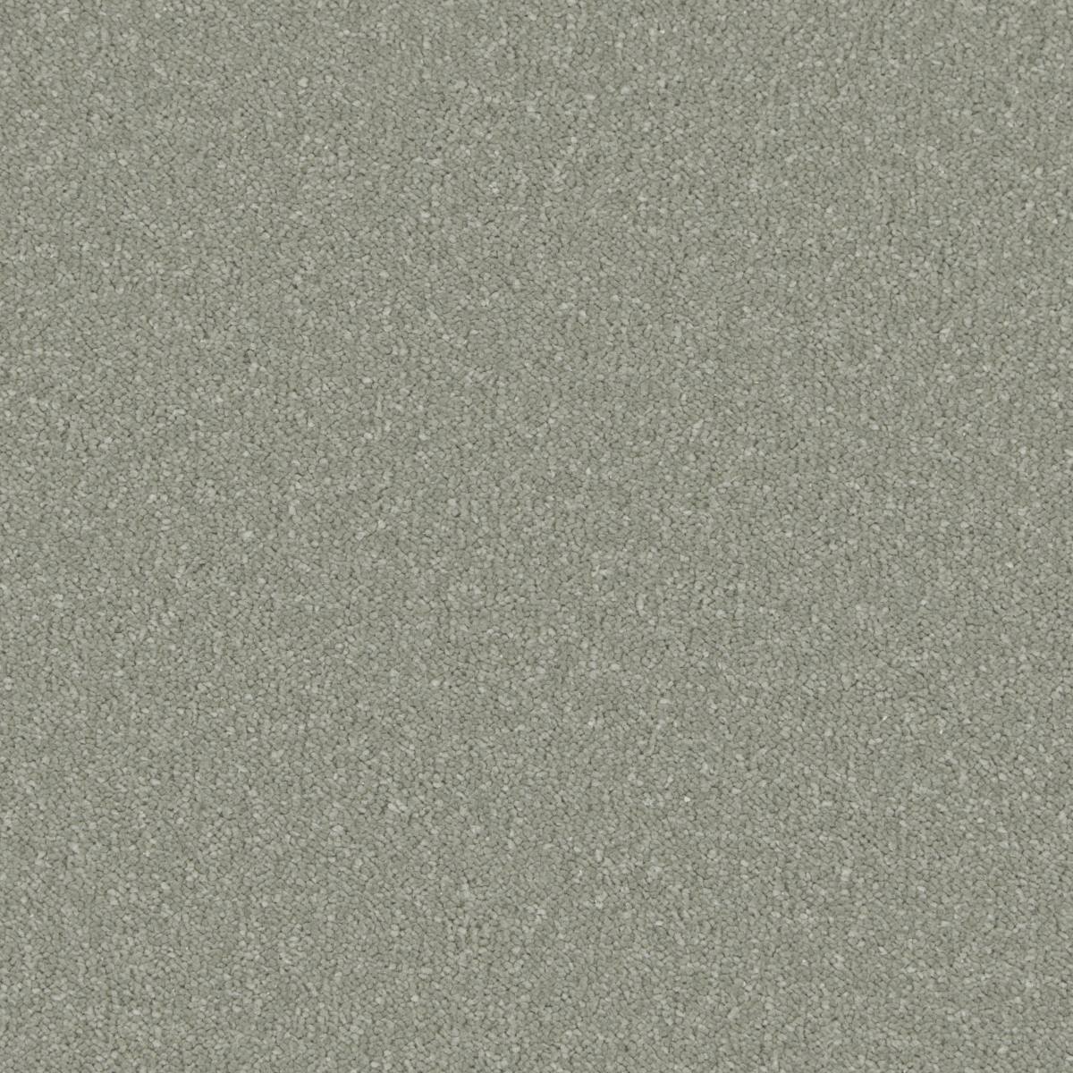 Serene Deep Pile Saxony Carpet - Fresh Glade