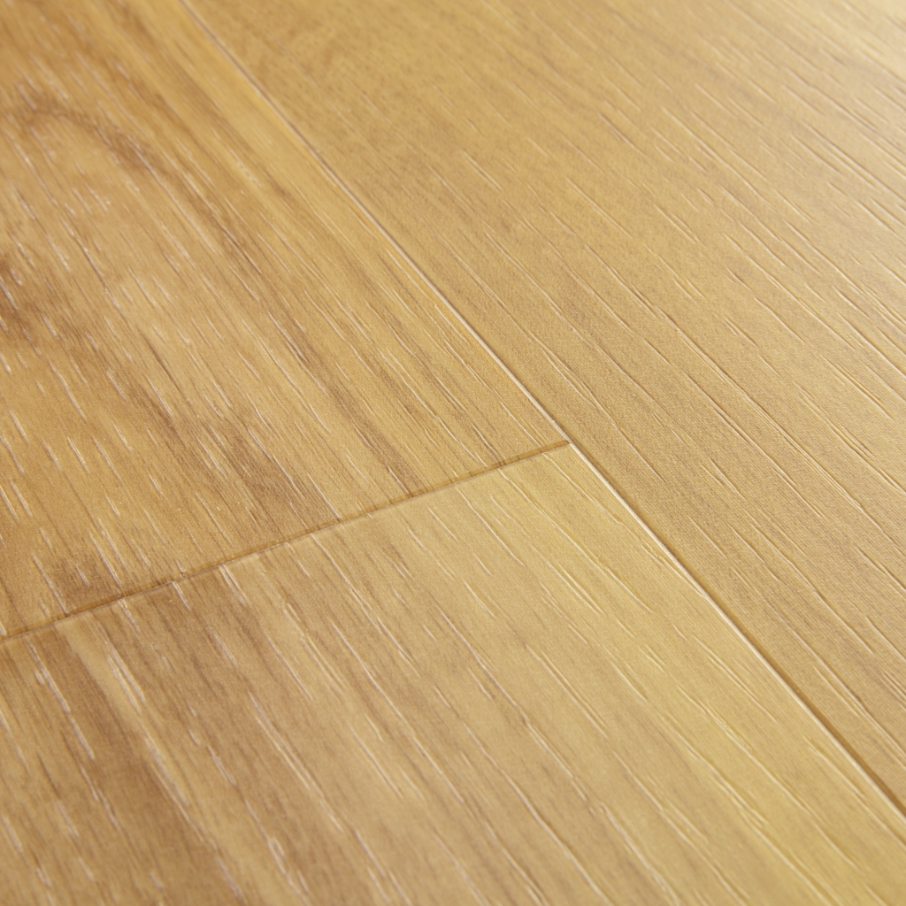 Blos Wood LVT - Classic oak natural Blos Wood LVT - Classic oak natural