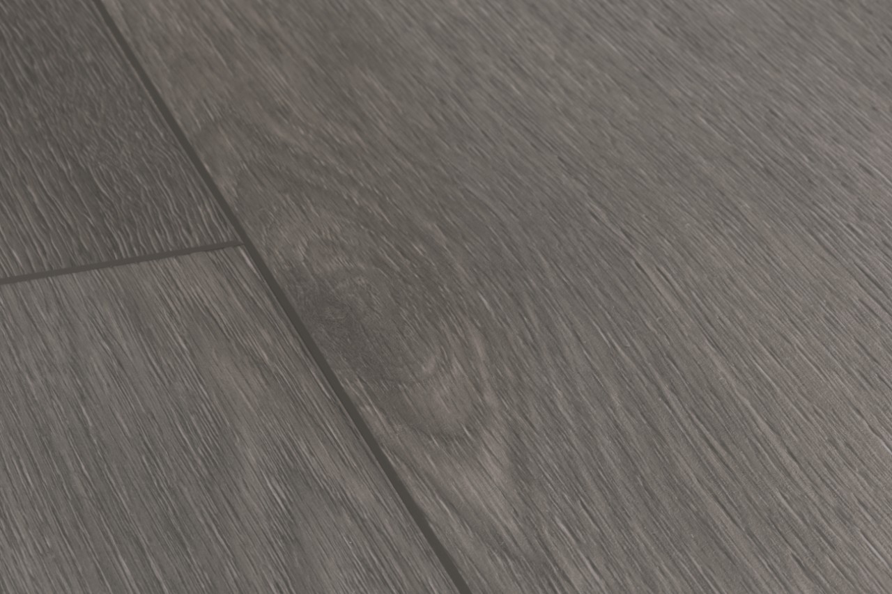 Balance Click Wood LVT - Silk Oak Dark Grey Balance Click Wood LVT - Silk Oak Dark Grey
