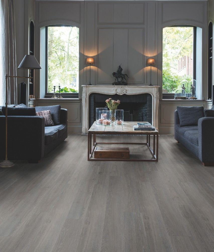 Blos Wood LVT - Silk Oak Dark Grey Blos Wood LVT - Silk Oak Dark Grey