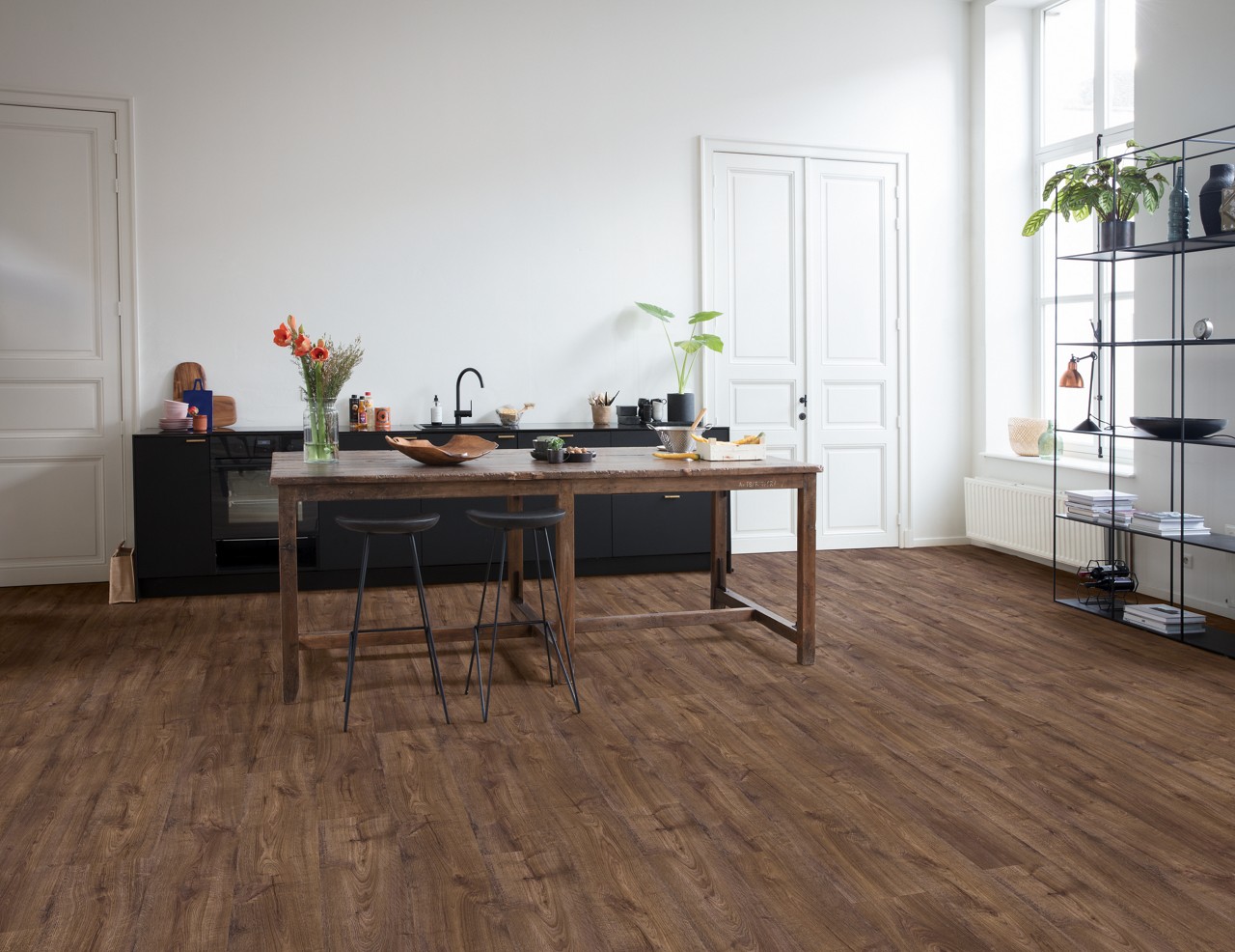Bloom Wood LVT - Autumn oak chocolate 40199