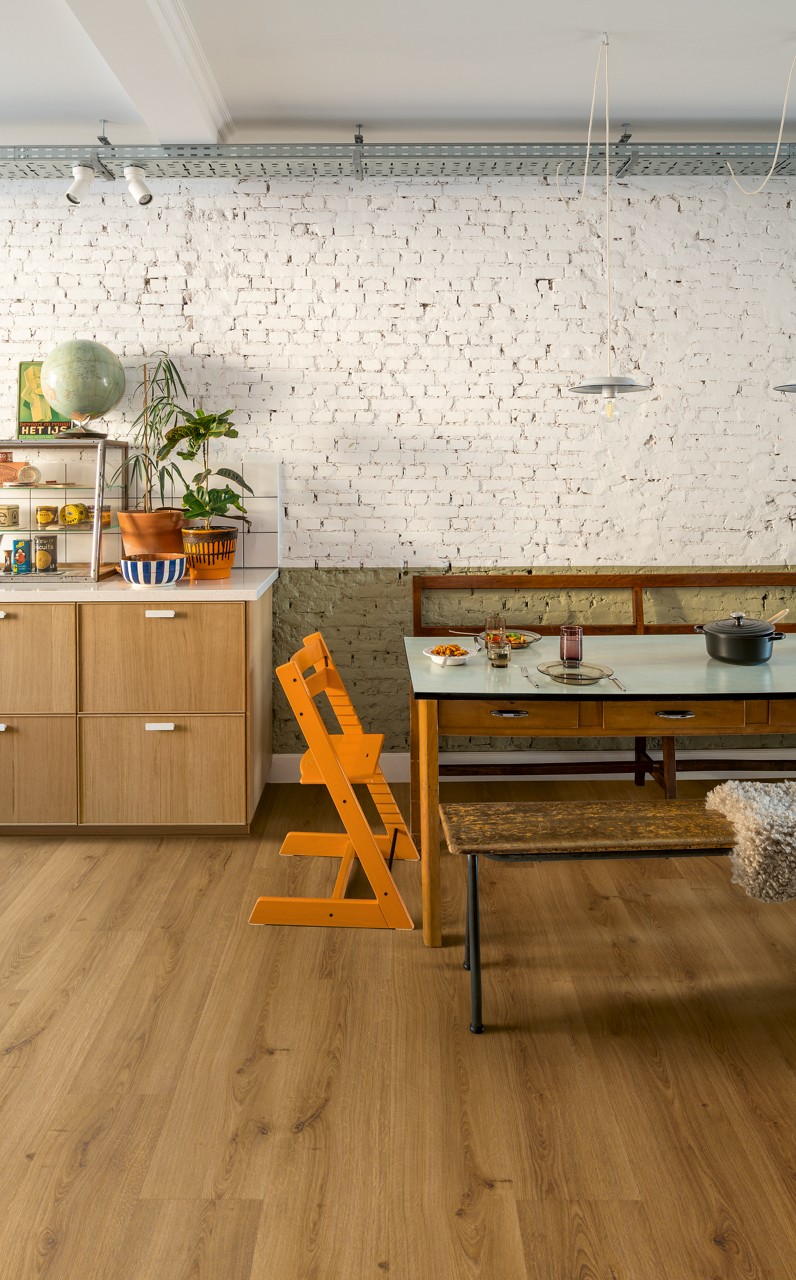 Bloom Wood LVT - Botanic caramel oak 40315