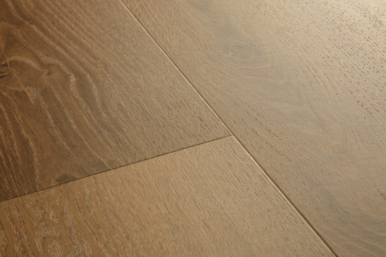 Bloom Wood LVT - Elegant oak Fumed 40317