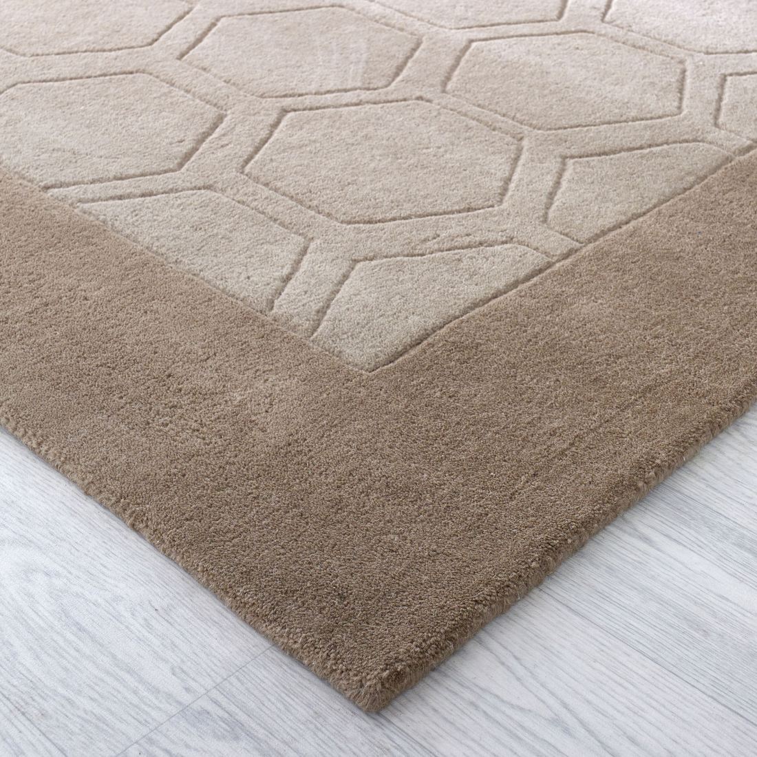 Hex Border Geometric Wool Rug - Beige Hex Border Geometric Wool Rug - Beige