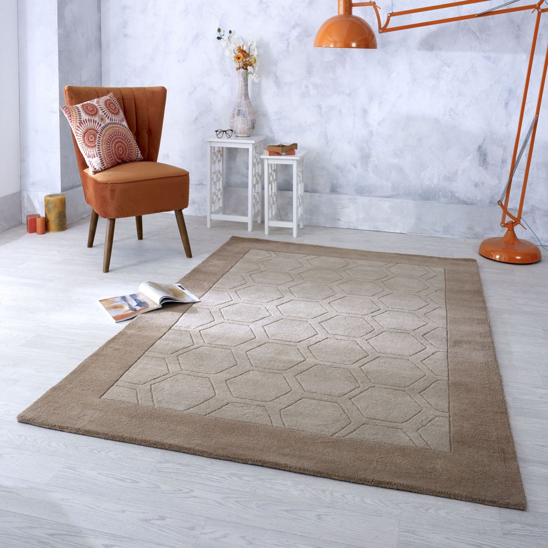 Hex Border Geometric Wool Rug - Beige Hex Border Geometric Wool Rug - Beige