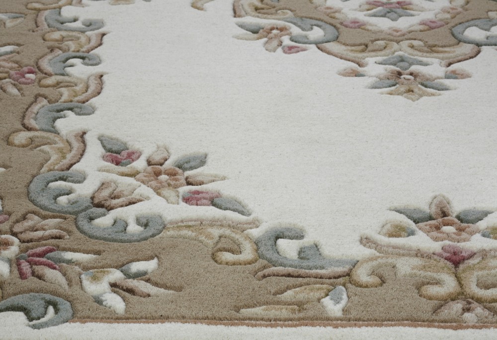 Royal Traditional Rug - Cream Beige