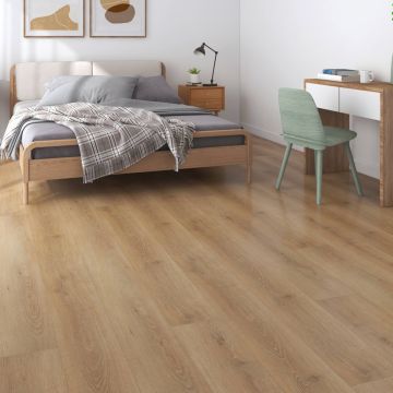 Clear Oak 33 Wood LVT