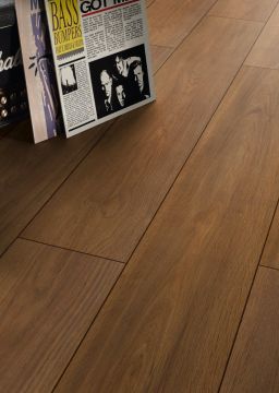 Finlay Oak Brown 90142