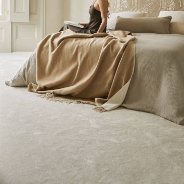 Serene Soft Deep Pile Saxony Carpet